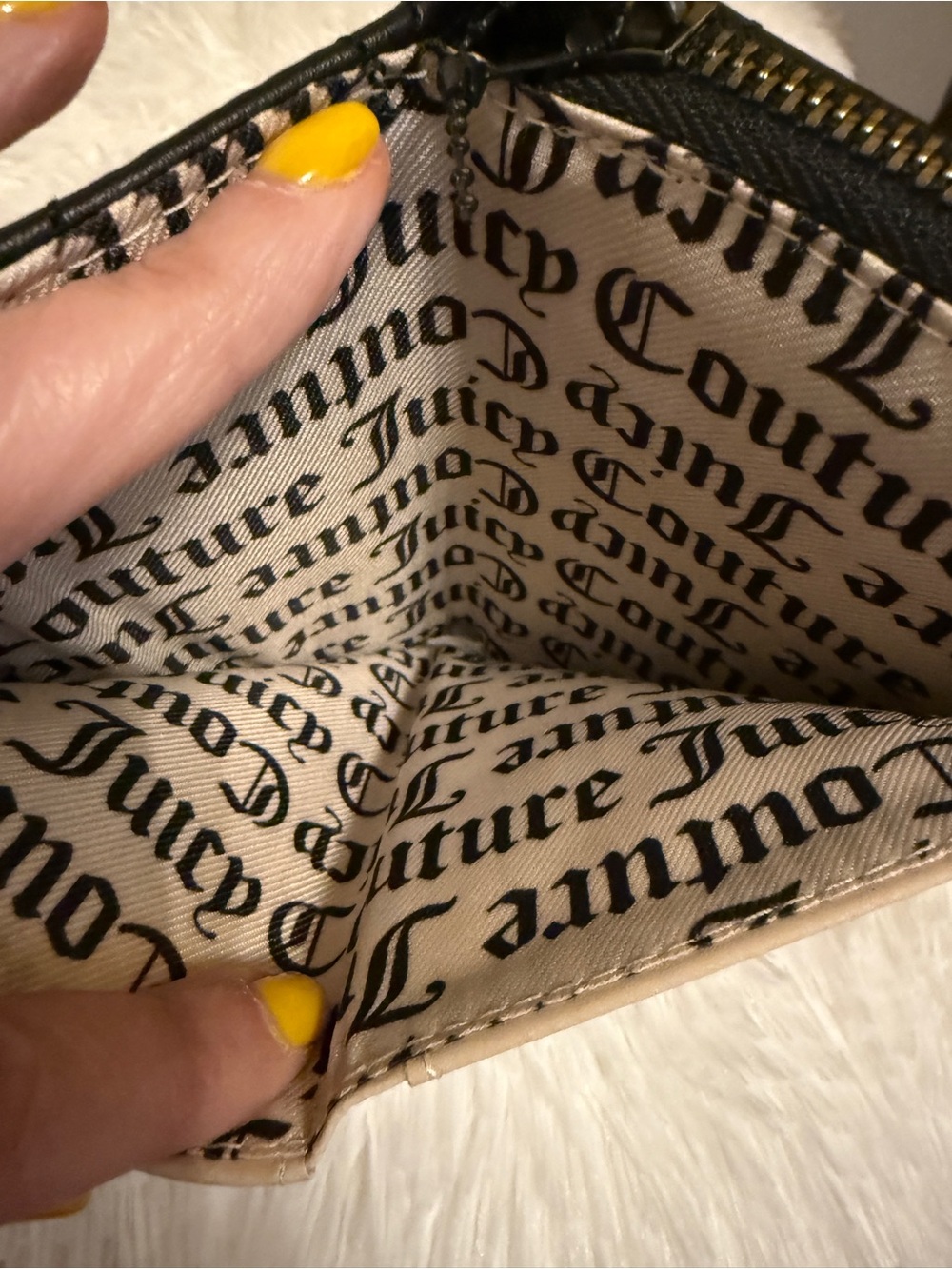 Juicy Couture Black Quilted Zip-Around Wallet - Picture 4 of 5